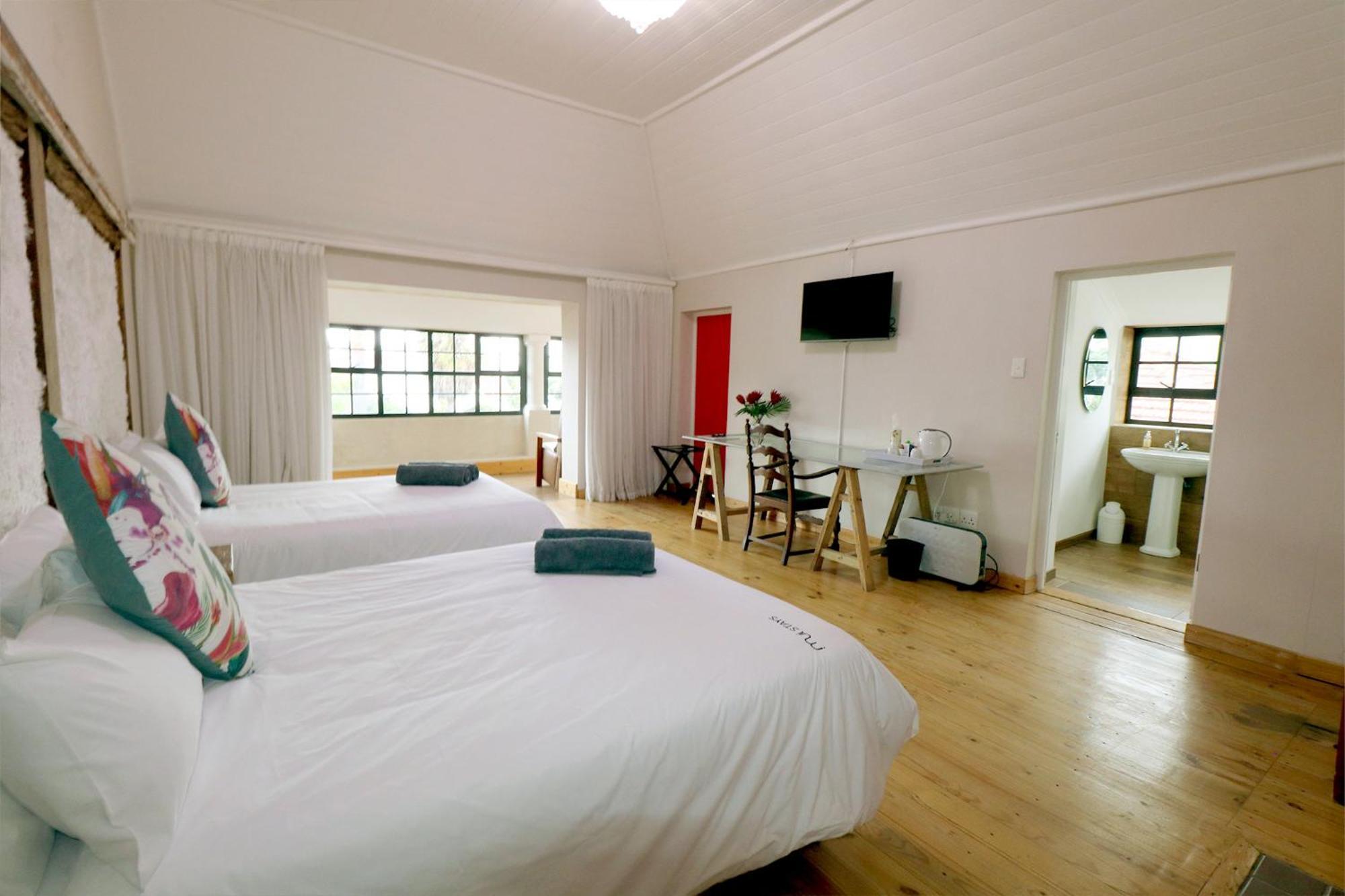 The Place Muizenberg Bed & Breakfast ภายนอก รูปภาพ